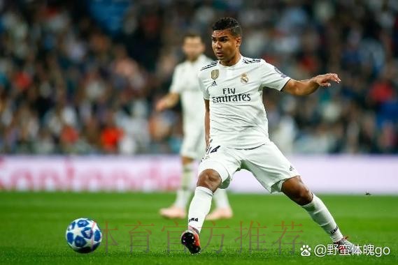 世体:典礼中场在友谊赛重聚 卡塞米罗首次面对皇马